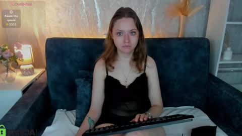 Snapshot of bella_ramsi chatting on 21, 6, 2026 Linda Bella online show from 21, 6, 2026