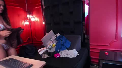 Bella Riviera online show from 26, 2, 2026