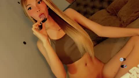 Bella online show from 15, 12, 2025