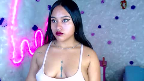 bella_warzon online show from 19, 2, 2026