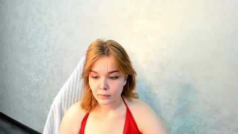 Snapshot of bella_wilde1 chatting on 4, 7, 2026 Cutie Belle online show from 4, 7, 2026