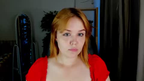 Snapshot of bella_wilde1 chatting on 6, 7, 2026 Cutie Belle online show from 6, 7, 2026