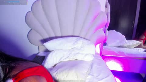 Bella Dajud online show from 20, 12, 2025