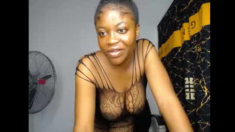 Snapshot of bellababy7 chatting on 12, 6, 2026 bella online show from 12, 6, 2026