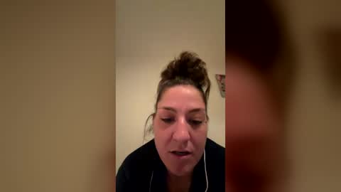 Snapshot of bellabeanz chatting on 22, 7, 2026 Roxy Rain online show from 22, 7, 2026