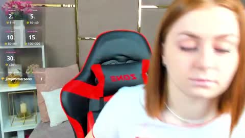 Snapshot of bellacandys chatting on 15, 7, 2026 bellacandys online show from 15, 7, 2026