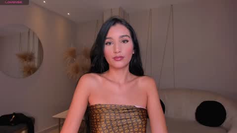  Bella C  online show from 6, 2, 2025