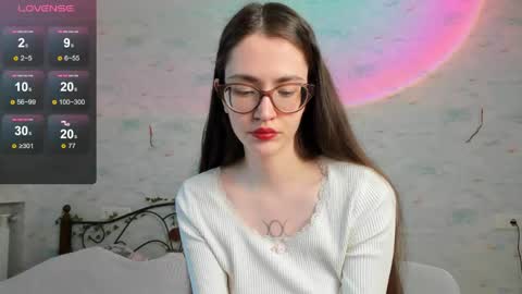 Snapshot of bellacatlovesmeat chatting on 8, 5, 2026 BellaCatLovesMeat online show from 8, 5, 2026