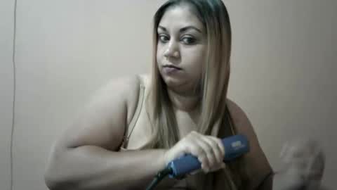 Snapshot of bellachow10 chatting on 27, 9, 2025 bellachow10 online show from 27, 9, 2025