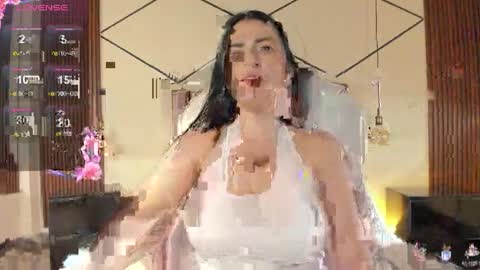 Snapshot of bellaclaiir chatting on 11, 5, 2026 Bella Clair online show from 11, 5, 2026