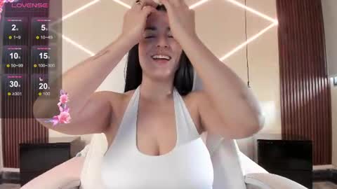 Snapshot of bellaclaiir chatting on 22, 6, 2026 Bella Clair online show from 22, 6, 2026