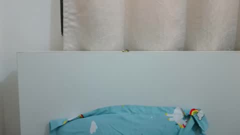 Snapshot of bellacrystall chatting on 23, 12, 2025 bellacrystall online show from 23, 12, 2025