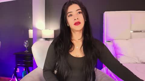 Bella online show from 27, 11, 2025