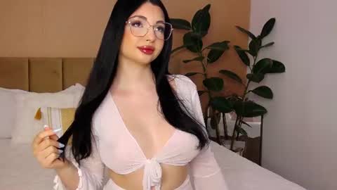 Snapshot of bellahere chatting on 20, 6, 2026 Diana online show from 20, 6, 2026