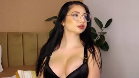 Snapshot of bellahere chatting on 17, 7, 2026 Diana online show from 17, 7, 2026