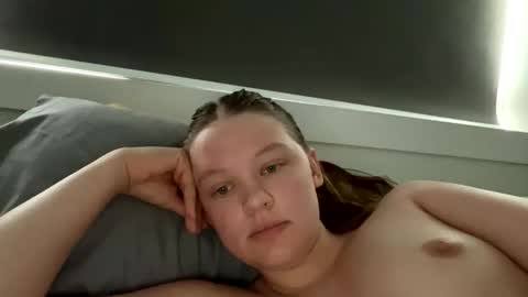 bellalove4 online show from 4, 6, 2026