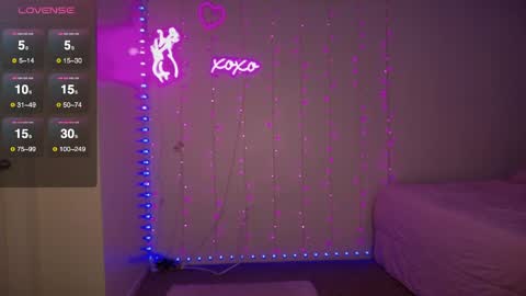 Snapshot of bellamonroee chatting on 21, 5, 2026 Bella Monroe online show from 21, 5, 2026