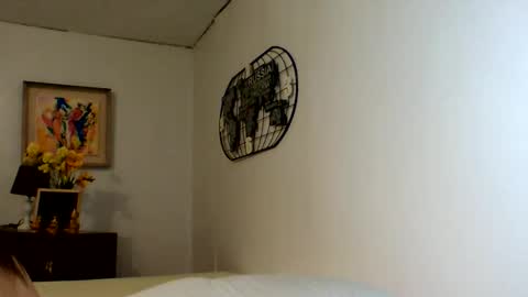 Snapshot of bellaqueen69 chatting on 20, 2, 2026 Bella shane online show from 20, 2, 2026