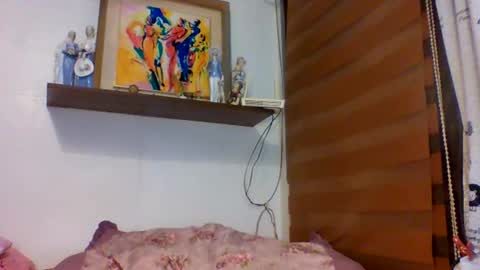 Snapshot of bellaqueen69 chatting on 22, 3, 2026 Bella shane online show from 22, 3, 2026