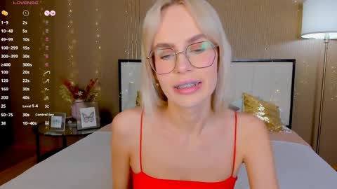 Bella online show from 11, 4, 2026