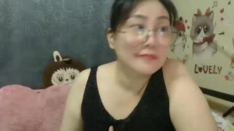 Snapshot of bellbabe chatting on 2, 10, 2025 Bella online show from 2, 10, 2025