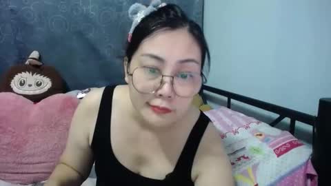 Snapshot of bellbabe chatting on 15, 10, 2025 Bella online show from 15, 10, 2025