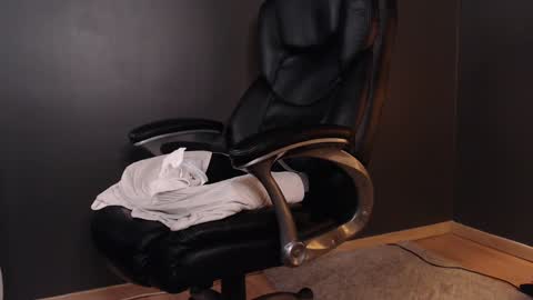 Belle online show from 12, 1, 2025