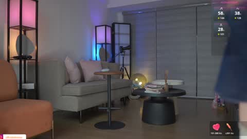 Belle Adrienne  IG  online show from 29, 11, 2025