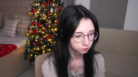 Snapshot of belle_phine chatting on 10, 1, 2026 Bea online show from 10, 1, 2026