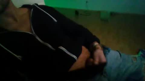 Snapshot of bello477192 chatting on 30, 11, 2025 bello477192 online show from 30, 11, 2025