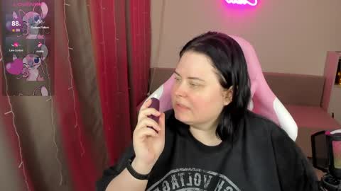 LinaBoo online show from 3, 4, 2026