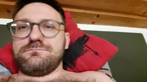 ben00189 online show from 22, 1, 2025