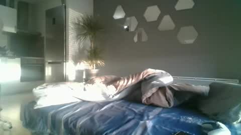 benbare13 online show from 2, 1, 2025