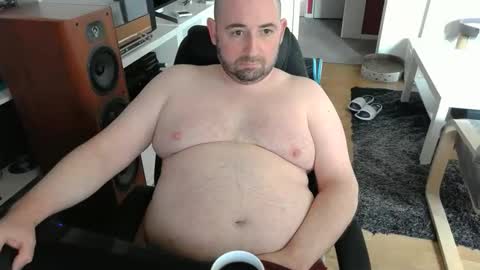 Snapshot of bennn54 chatting on 17, 5, 2026 Ben online show from 17, 5, 2026