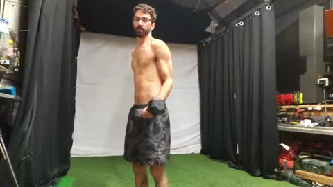 benny_boy95 online show from 8, 9, 2025