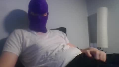 Snapshot of bennybueno chatting on 25, 5, 2026 bennybueno online show from 25, 5, 2026