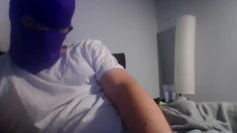 Snapshot of bennybueno chatting on 5, 6, 2026 bennybueno online show from 5, 6, 2026