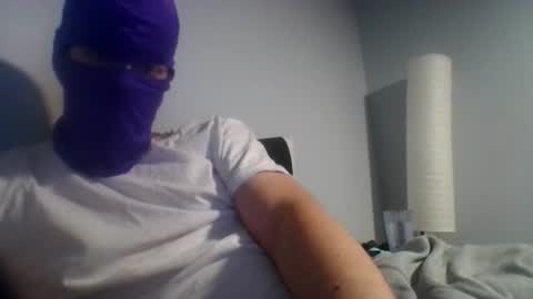 Snapshot of bennybueno chatting on 12, 6, 2026 bennybueno online show from 12, 6, 2026