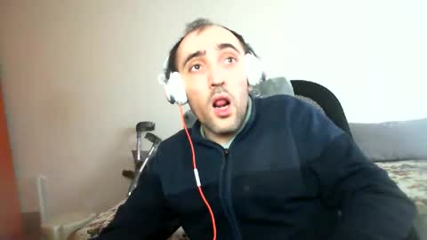 bentish online show from 3, 2, 2025