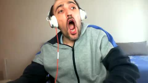 bentish online show from 19, 2, 2025