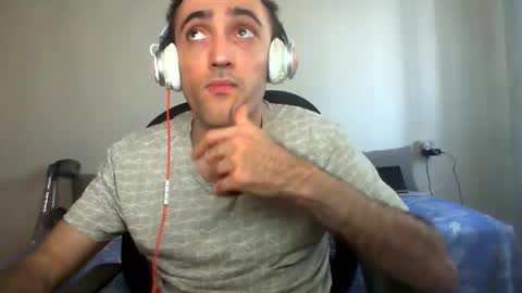 bentish online show from 8, 11, 2025