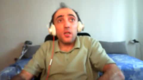 Snapshot of bentish chatting on 25, 4, 2026 bentish online show from 25, 4, 2026