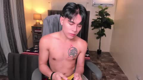 bentlyfuck online show from 12, 1, 2025