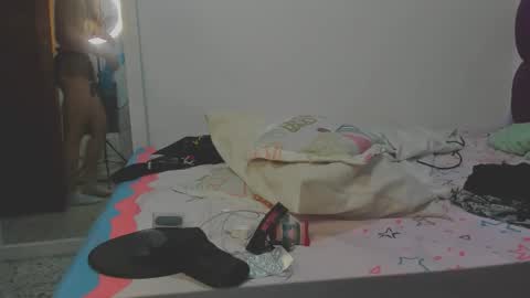 Snapshot of bereniceiv chatting on 27, 11, 2025 beren online show from 27, 11, 2025