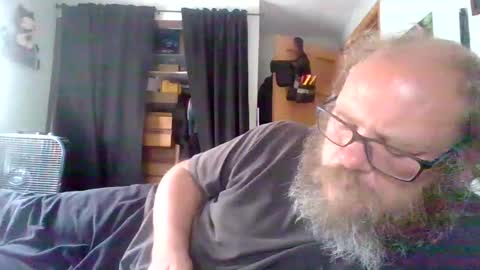 Snapshot of bergeeric1970 chatting on 8, 6, 2026 bergeeric1970 online show from 8, 6, 2026