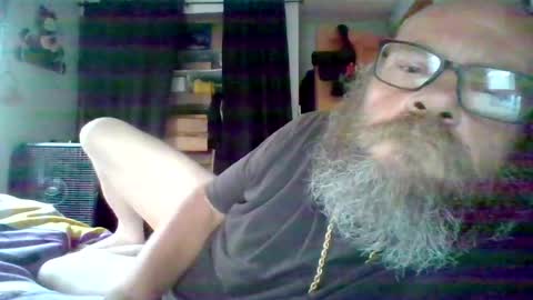 Snapshot of bergeeric1970 chatting on 19, 6, 2026 bergeeric1970 online show from 19, 6, 2026