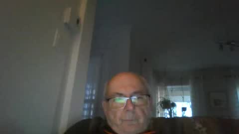 Snapshot of bernard1102 chatting on 27, 4, 2026 bernard1102 online show from 27, 4, 2026