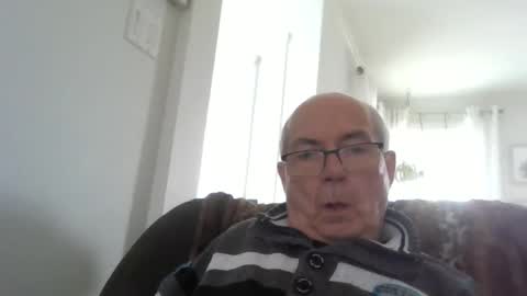 Snapshot of bernard1102 chatting on 1, 5, 2026 bernard1102 online show from 1, 5, 2026