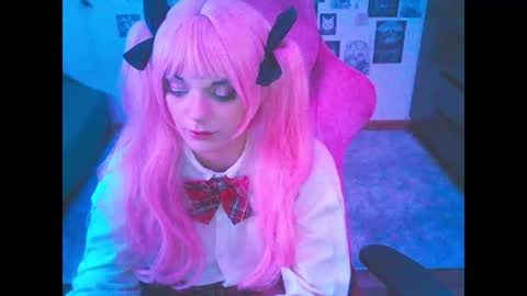 BerrieKitten online show from 17, 7, 2026