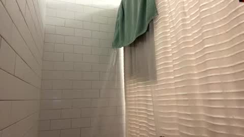 berriess_ online show from 9, 4, 2026